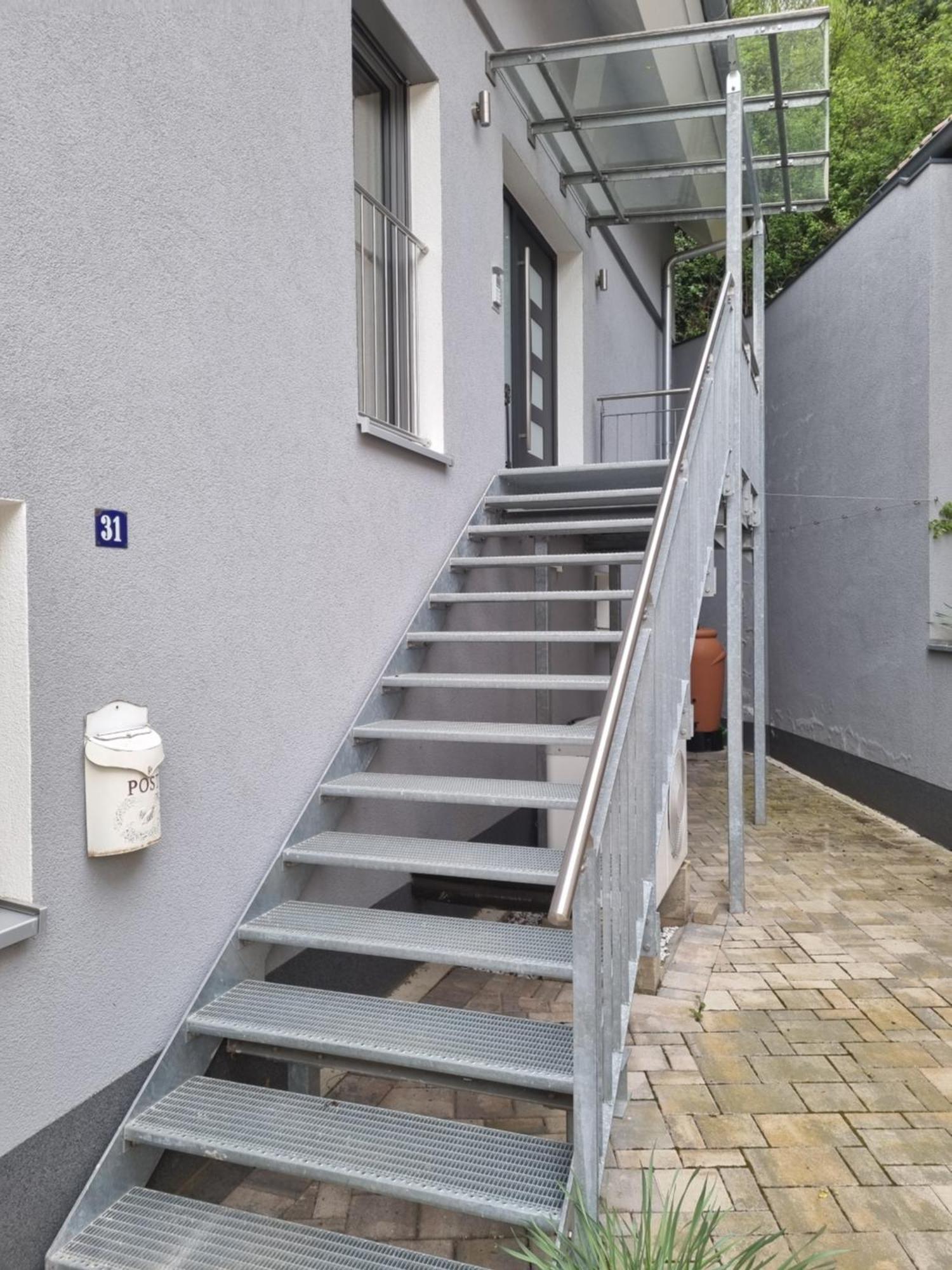 ヘルボルツハイム Haus Ziegenblickヴィラ エクステリア 写真